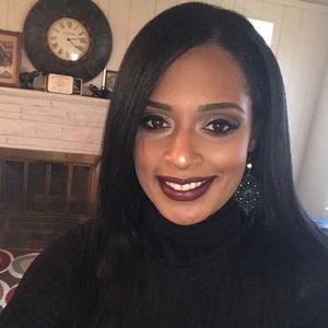 Meet your Posher, Jenny